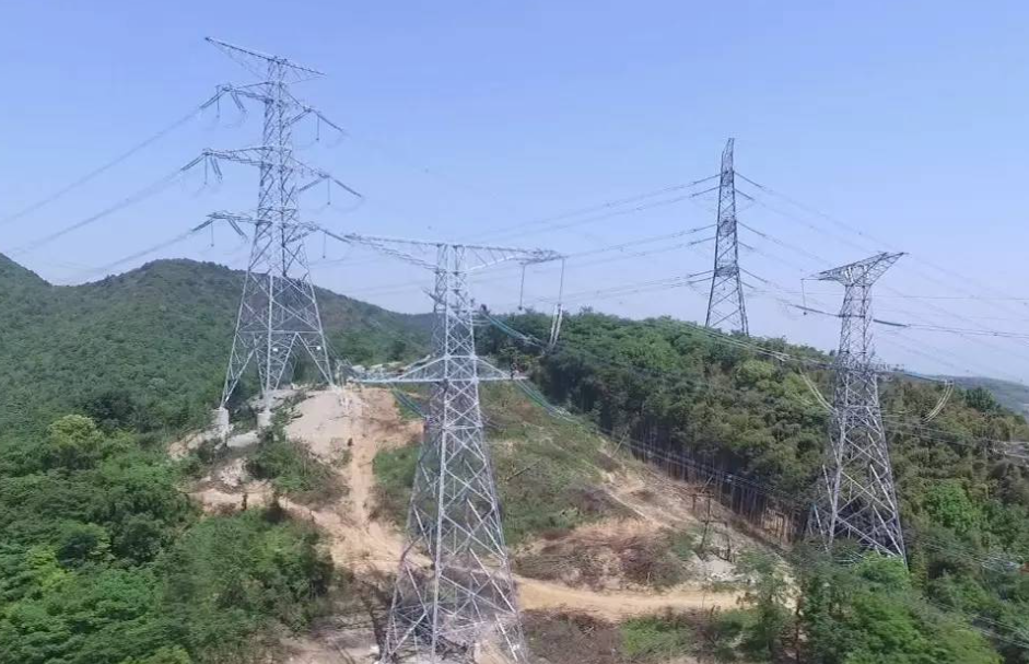 超高壓輸電線路、電力傳輸線路為什么需要在鐵塔周邊安裝防火監(jiān)測(cè)系統(tǒng)？