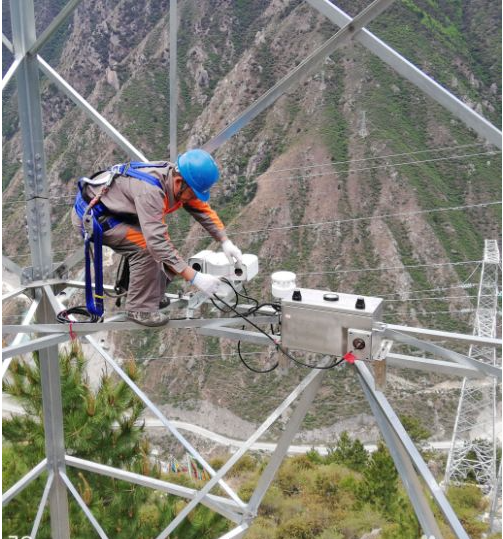 輸電線路火災(zāi)圖像視頻監(jiān)測裝置云臺球機